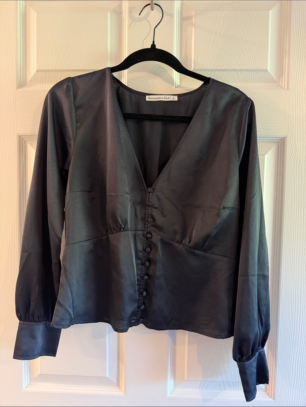 Abercrombie & Fitch Black Satin V-Neck Button-Front Blouse